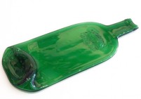 Recycled wine bottle serving plate